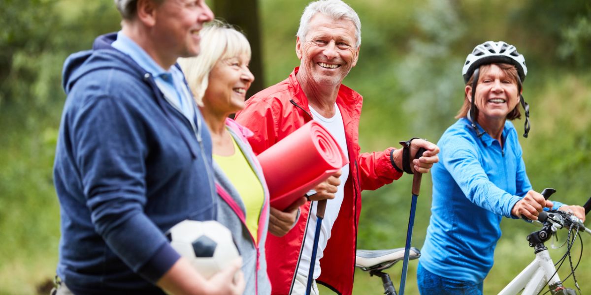 Défiez l’âge avec panache : 5 sports surprenants pour booster l’énergie des seniors!