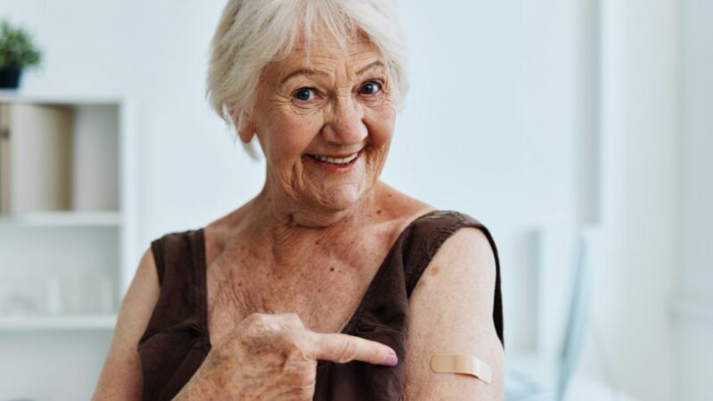 Vaccin contre la grippe pour les seniors : que faut-il savoir ?