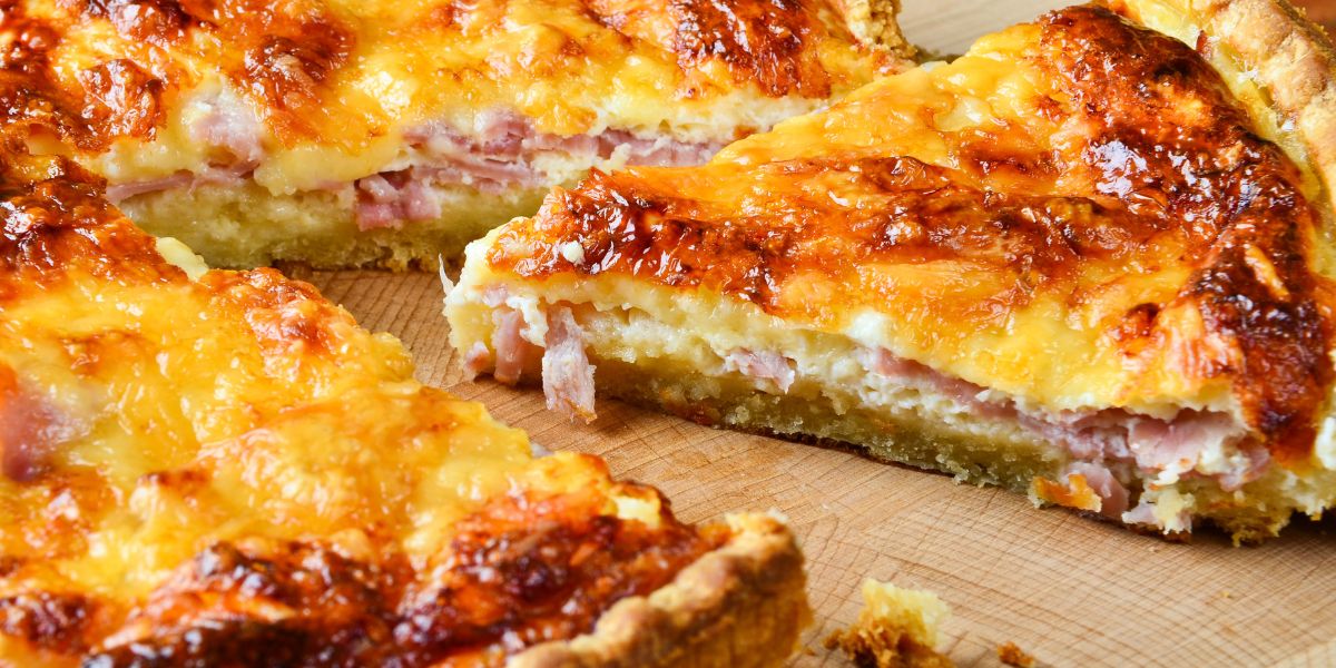 Réchauffez vos soirées avec ma quiche lorraine croustillante et onctueuse !